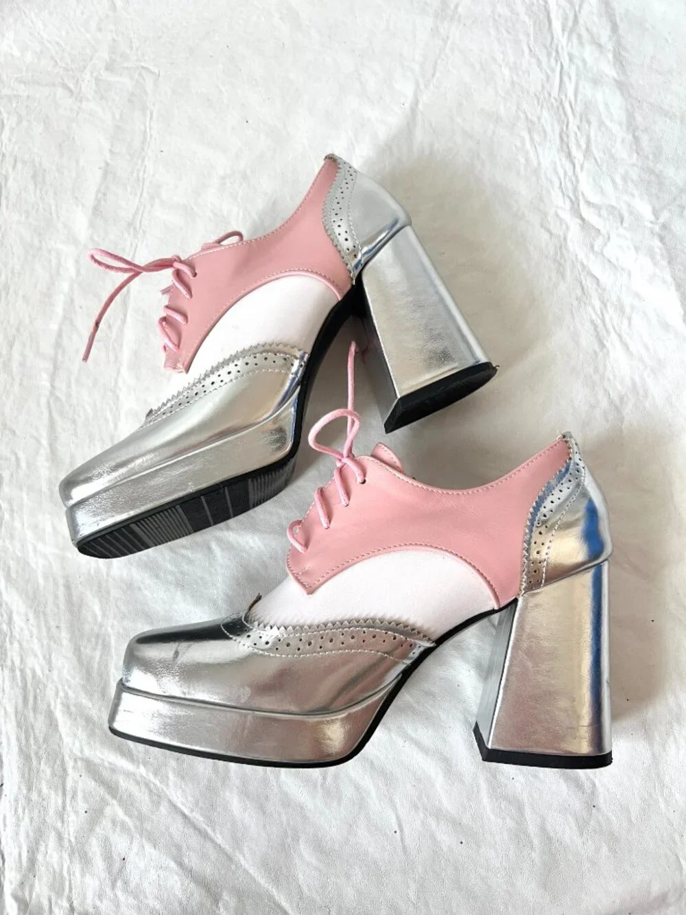 Platform shoes brogue wingtip 39 pink white silver faux leather lace up square
